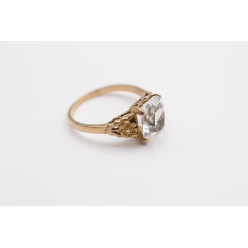 60 - 9ct Gold Vintage Ornate Rock Quartz Statement Ring (2.5g) Size M+1/2