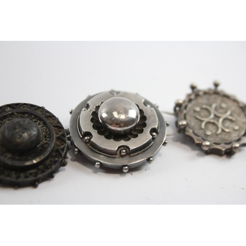 188 - Antique Victorian Silver Brooches Aesthetic Etruscan  x 4 Weight 27 g