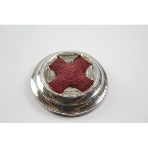 192 - Antique Hallmarked 1916 STERLING SILVER WW1 Red Cross Pin Cushion (59g)