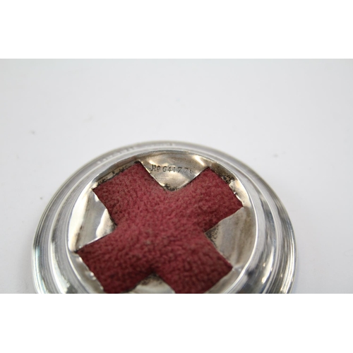 192 - Antique Hallmarked 1916 STERLING SILVER WW1 Red Cross Pin Cushion (59g)