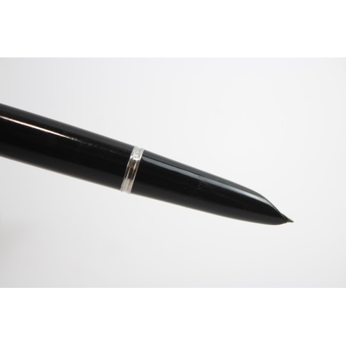 244 - Vintage PARKER 51 Black Fountain Pen w Brushed Steel Cap WRITING