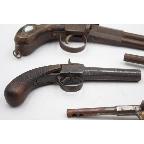 287 - 4 x Antique / Vintage Pistols