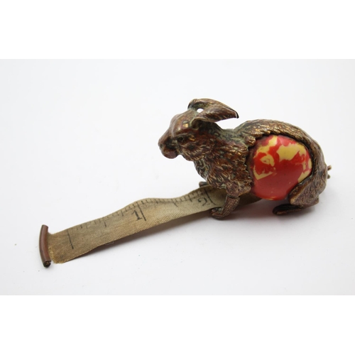 288 - Vintage 1940's Novelty Brass & Celluloid Rabbit Haberdashery Tape Measure