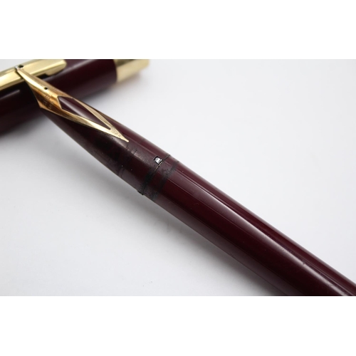 292 - Vintage SHEAFFER Imperial Burgundy Fountain Pen w/ 14ct Gold Nib WRITING