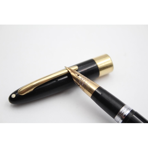 293 - Vintage SHEAFFER Snorkel Black FOUNTAIN PEN w/ 14ct Gold Nib WRITING