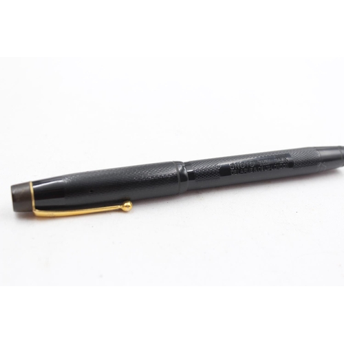 299 - Vintage DE LA RUE Onoto The Pen Black Fountain Pen w/ 14ct Gold Nib WRITING