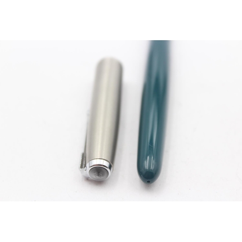 325 - Vintage PARKER 51 Teal Fountain Pen w Brushed Steel Cap, Part Chalk Mark WRITING