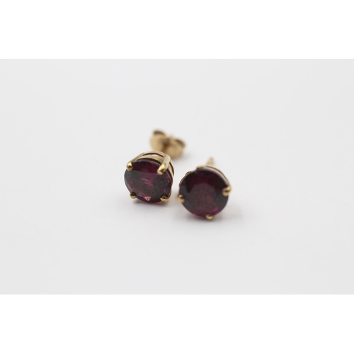 11 - 3 X 9ct Gold Paired Gemstone Stud Earrings Inc. Amethyst, Garnet & Ruby (3.3g)