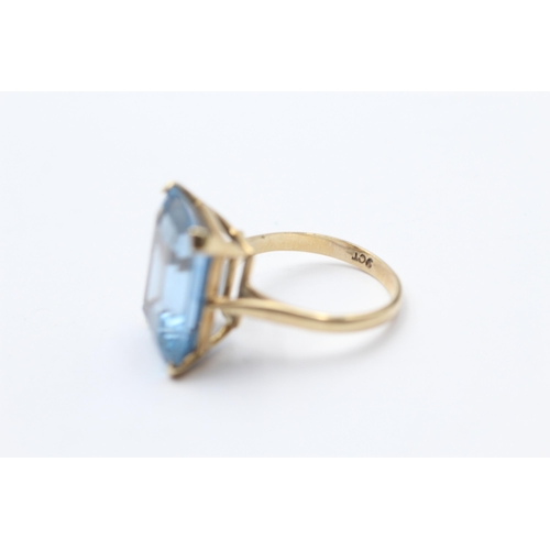 118 - 9ct Gold Blue Synthetic Spinel Single Stone Cocktail Ring (6.1g) Size  O