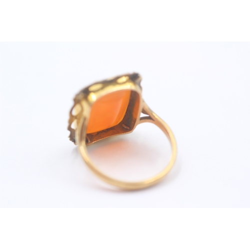 119 - 9ct Gold Carnelian Single Stone Cocktail Ring With Etched Openwork Frame (5.6g)