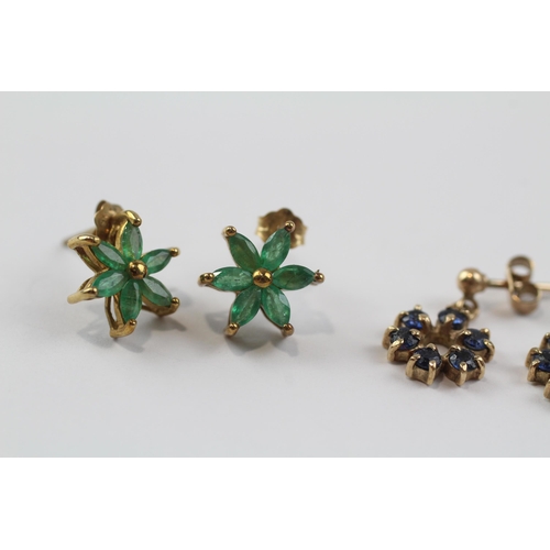 12 - 2 X 9ct Gold Paired Gemstone Cluster Earrings Inc. Emerald & Sapphire (3.1g)