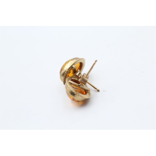 122 - 2 X 9ct Gold Amber Earrings (5.4g)