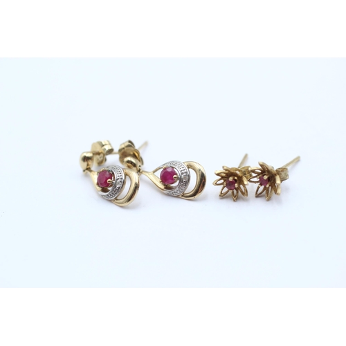 129 - 2 X 9ct Gold Diamond & Ruby Earrings (2g)