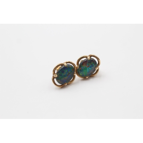 13 - 2 X 9ct Gold Paired Opal Stud Earrings Inc. Opal Triplet (2.6g)
