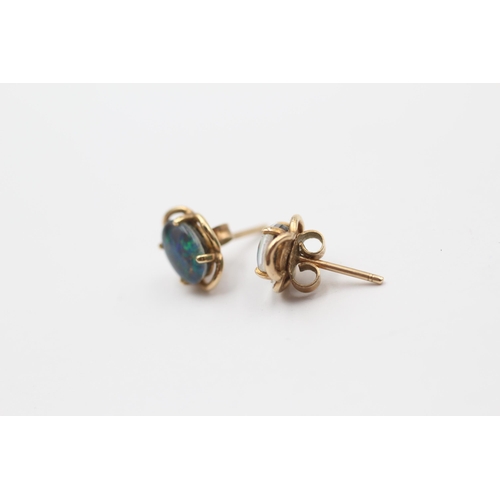 13 - 2 X 9ct Gold Paired Opal Stud Earrings Inc. Opal Triplet (2.6g)