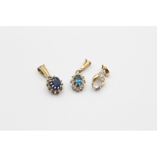 133 - 3 X 9ct Gold Gemstone Set Pendants Inc. Diamond, Sapphire, Topaz & Aquamarine (2.2g)