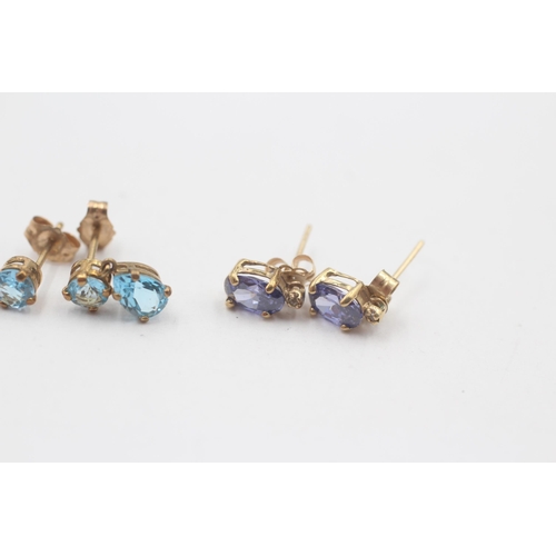 143 - 3 X 9ct Gold Topaz, London Blue Topaz, Iolite And Diamond Set Earrings (3g)