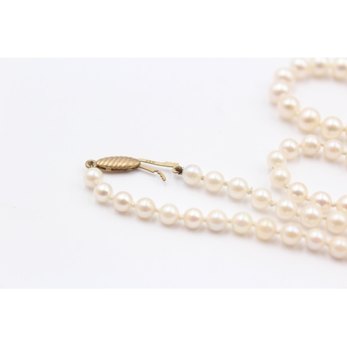 145 - 2 X 9ct Gold Clasped Cream Cultured Pearl Set Necklaces