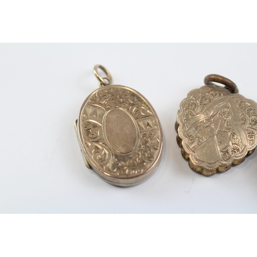 61 - 3 X 9ct Back & Front Gold Antique Etched Lockets (14.7g)