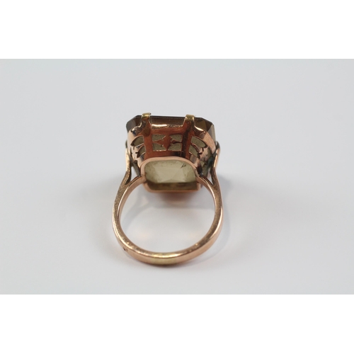 73 - 9ct Gold Smoky Quartz Single Stone Cocktail Ring (8.5g) Size  N 1/2