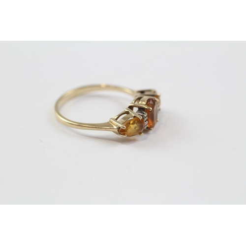 87 - 9ct Gold Citrine Three Stone Ring With Diamond Spacers (2g) Size  N 1/2