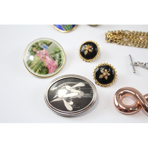 167 - 10 Assorted Branded Jewellery Pieces Including Swarovski And Fish Enamel