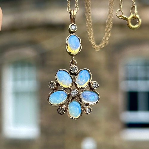 65 - 9ct Gold Vintage Opal & Diamond Floral Cluster Pendant Necklace (3.2g)