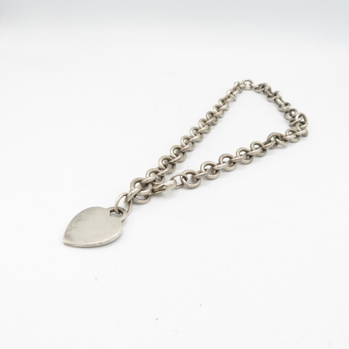 163 - A Silver Necklace By Tiffany And Co