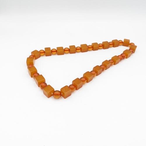 169 - A Single Strand Bakelite Bead Necklace