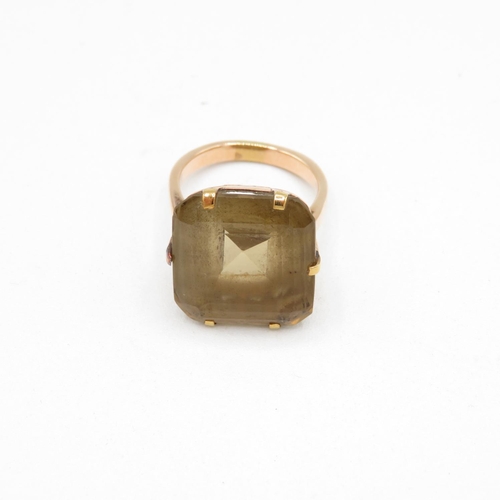 73 - 9ct Gold Smoky Quartz Single Stone Cocktail Ring (8.5g) Size  N 1/2