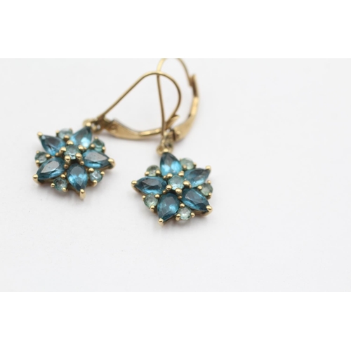 125 - 9ct Gold Vintage Blue Topaz Floral Cluster Drop Earrings (2.4g)