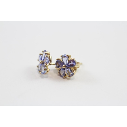 133 - 2 X 9ct Gold Paired Tanzanite Earrings (2.3g)