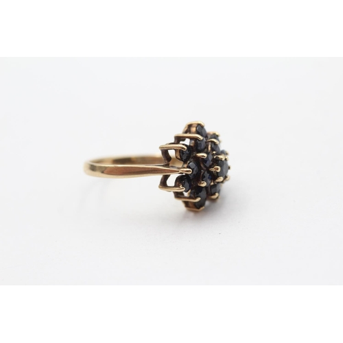 4 - 9ct Gold Vintage Sapphire Cluster Ring (3.2g) Size  N