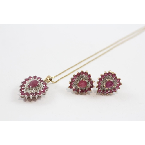 43 - 9ct Gold Ruby & Diamond Cluster Heart Pendant Necklace And Earrings Set (5.8g)