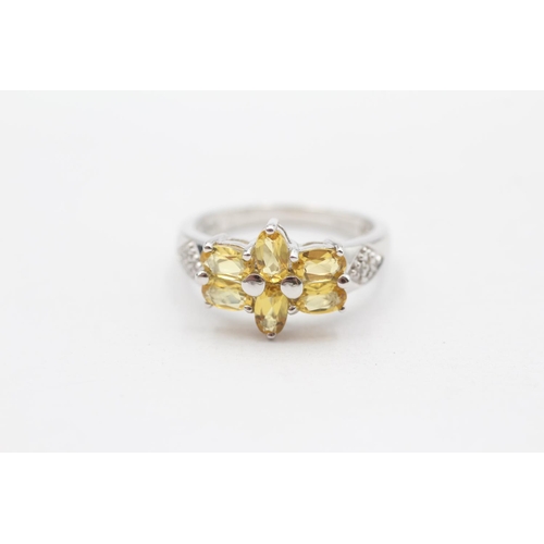 50 - 9ct White Gold Yellow And White Gemstone Set Cluster Ring (3.8g) Size  N