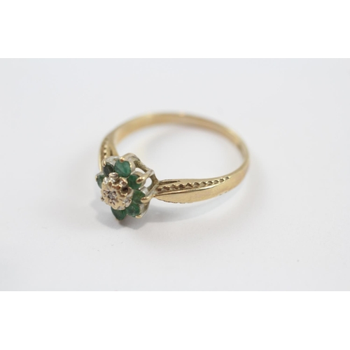 72 - 9ct Gold Diamond & Emerald Floral Cluster Dress Ring (2.2g) Size  P