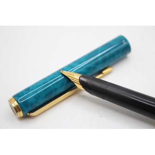 329 - Vintage PARKER 95 Turquoise Lacquer Fountain Pen w/ Gold Plate Nib WRITING