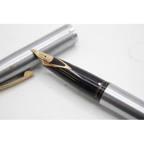 334 - Vintage SHEAFFER Imperial Brushed Steel Fountain Pen w/ 14ct Gold Nib WRITING