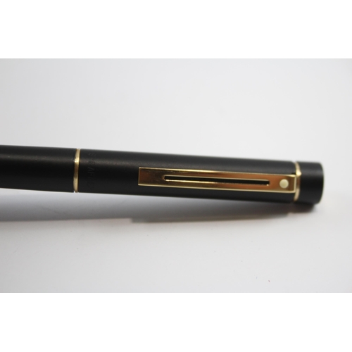 336 - Vintage SHEAFFER Targa Matte Black Fountain Pen w/ 14ct Gold Nib WRITING