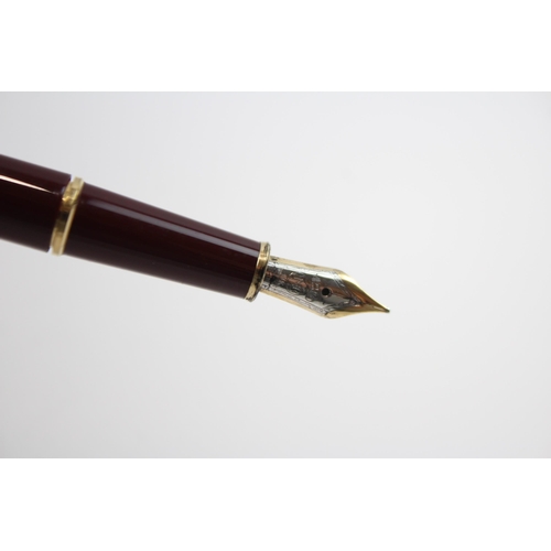 346 - MONTBLANC Meisterstuck Burgundy FOUNTAIN PEN w/ 14ct White Gold Nib WRITING