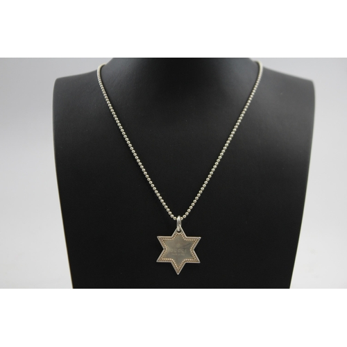 Gucci hot sale star pendant