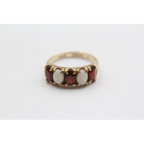 39 - 9ct Gold Vintage Garnet And Opal Set Five Stone Eternity Ring (2.4g) Size  N 1/2