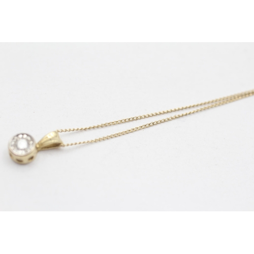 1 - 9ct Gold Diamond Solitaire Pendant Necklace (0.8g)