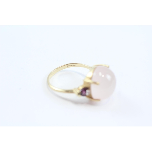 33 - 9ct Gold Cabochon Rose Quartz, Diamond & Garnet Dress Ring (5.8g) Size  R