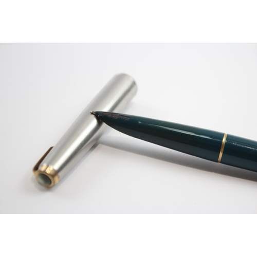 348 - Vintage PARKER 61 Teal Fountain Pen w/ 14ct Gold Tipped Nib WRITING