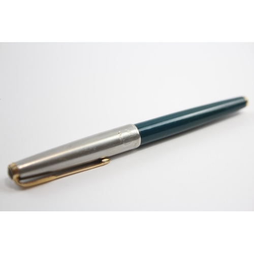 348 - Vintage PARKER 61 Teal Fountain Pen w/ 14ct Gold Tipped Nib WRITING