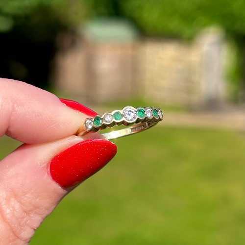 54 - 9ct Gold Diamond And Emerald Seven Stone Eternity Ring (2.1g) Size  M