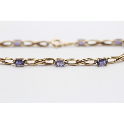 109 - 9ct Gold Vintage Tanzanite Station Bracelet (4.1g)