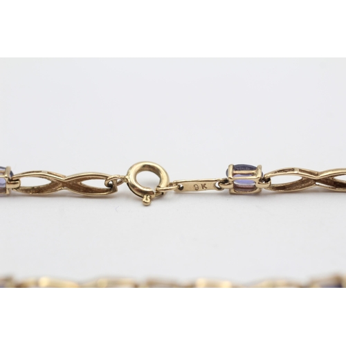 109 - 9ct Gold Vintage Tanzanite Station Bracelet (4.1g)