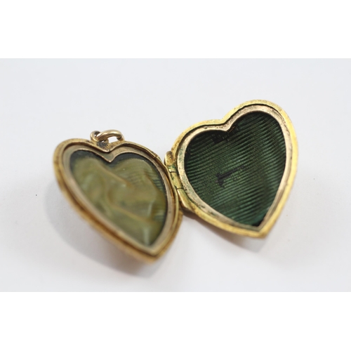 40 - 9ct Gold Victorian Chased And Engine Turned Heart Shaped Locket (4.6g)
